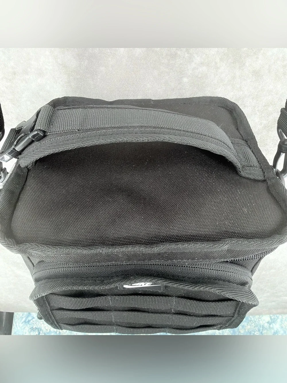 Nike Black Shoulder Cooler Crossbody Bag